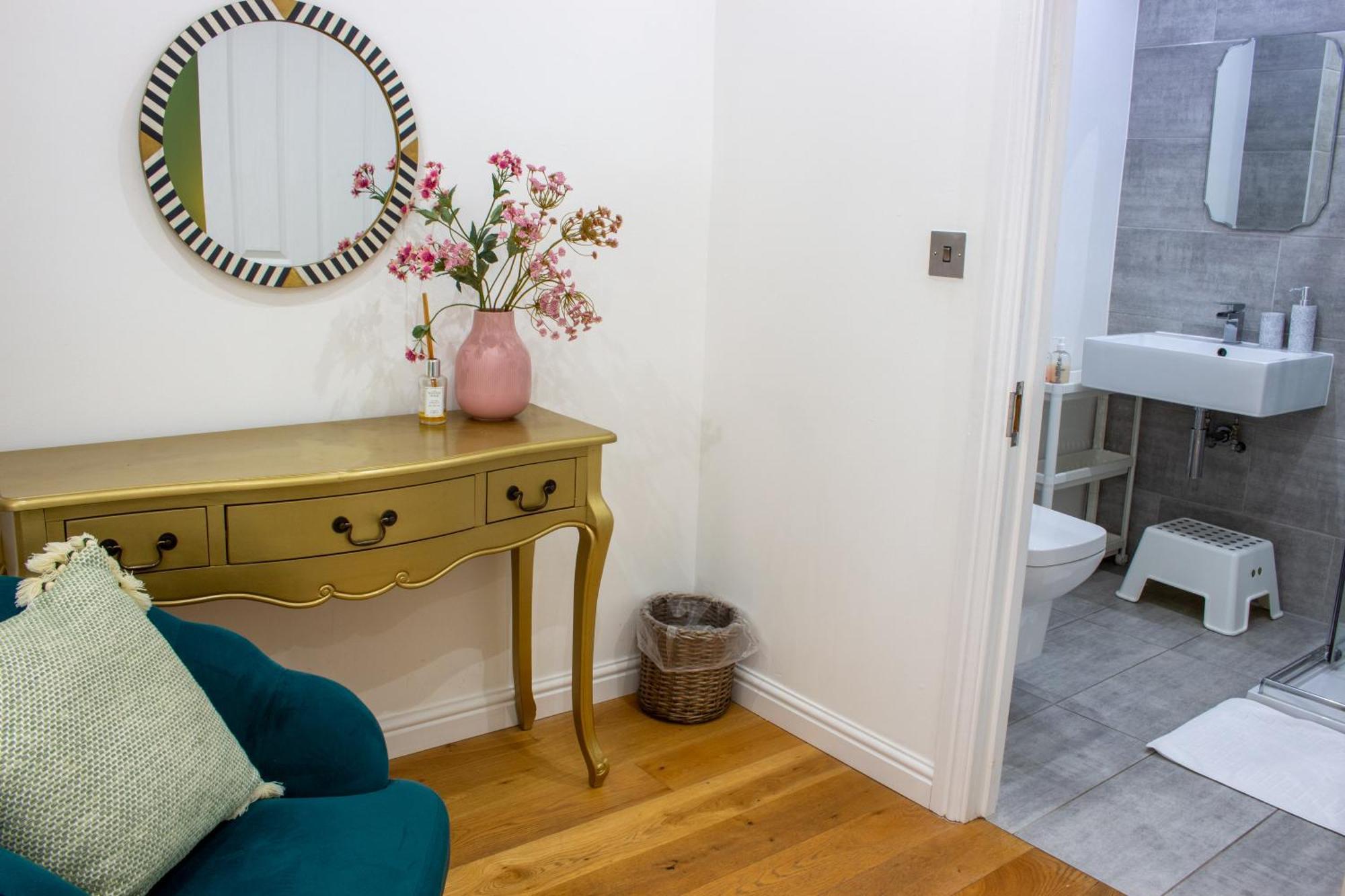 Spacious 4Br House, 2 En Suites With Garden & On-Site Parking Мейдстон Экстерьер фото