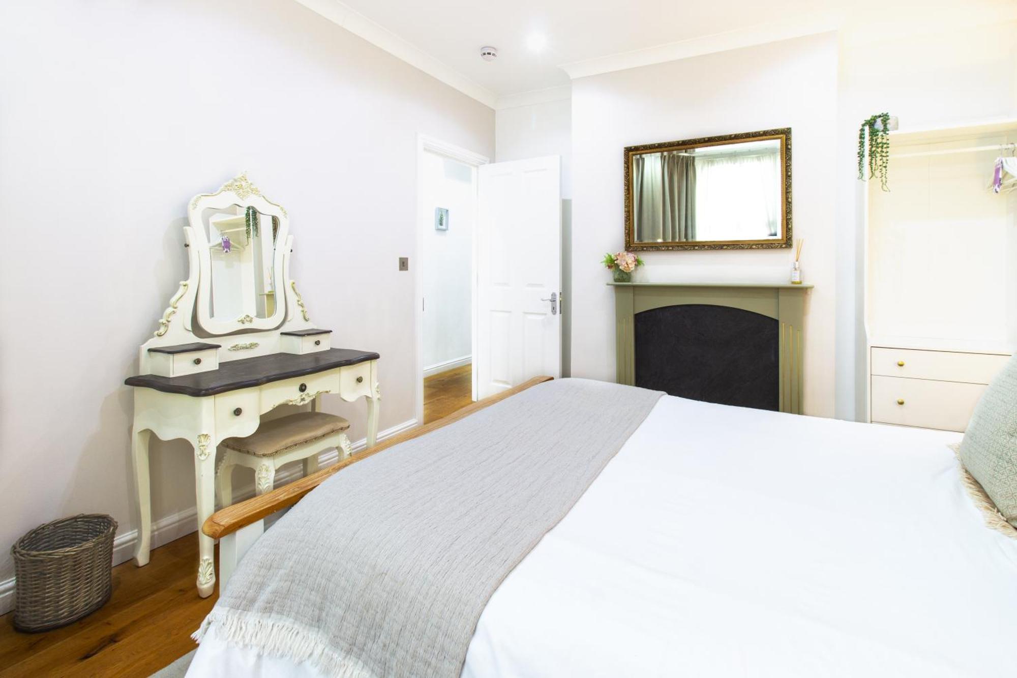 Spacious 4Br House, 2 En Suites With Garden & On-Site Parking Мейдстон Экстерьер фото